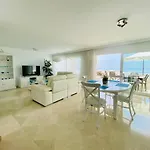 ホテル Espectacular Duplex En - Urb Sinfonia Del Mar エステポナ